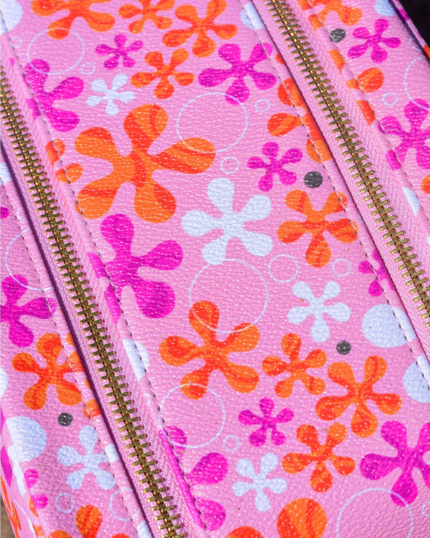 SpongeBob Floral Vanity Case - Truly